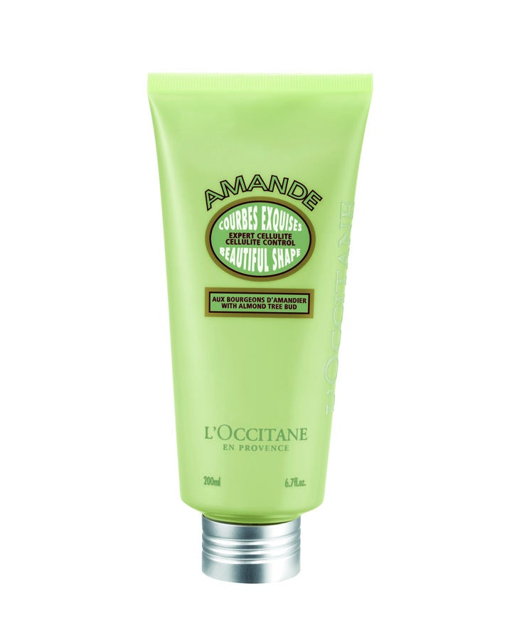 Gel ultra-fresco que reduce visiblemente la apariencia de la celulitis y ayuda a adelgazar las piernas y el trasero, alisando y reafirmando la piel. Fórmula que contiene proteínas de almendra que reducen el aspecto de la piel de naranja y un extracto micro-exfoliante de limón para una piel deliciosamente lisa y firme. (35€).