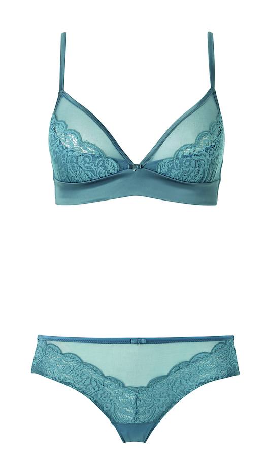 En color turquesa, la veraniega propuesta de lencería de Intimissimi.