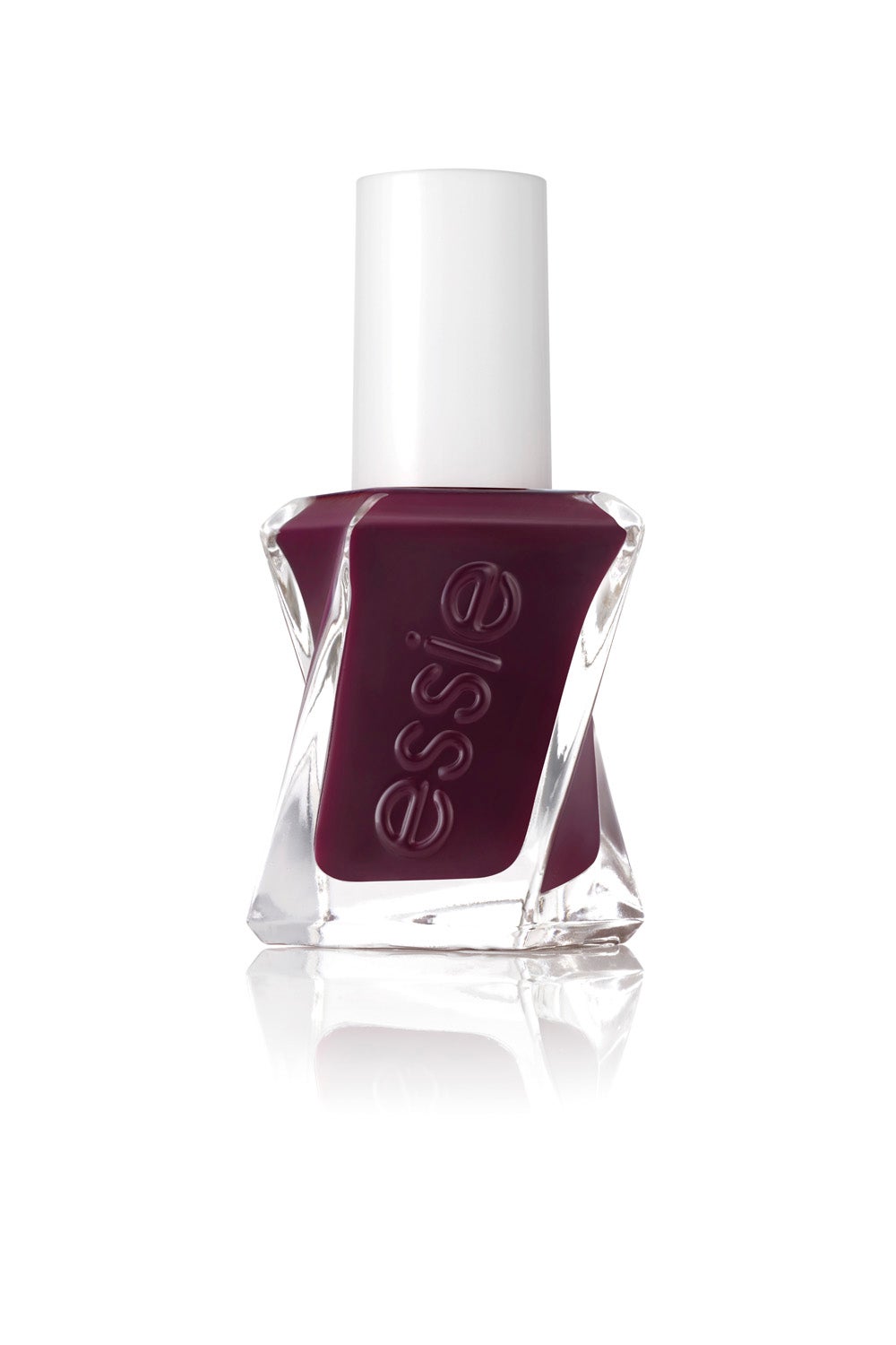 Essie Gel Couture 370 Model Clicks (13,95€), un burdeos reservado para las novias más irreverentes.