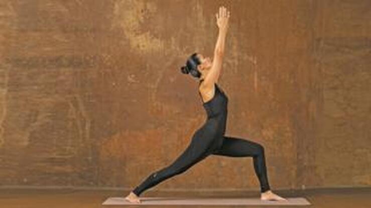 Fotos: Yoga en casa: piernas y brazos fuertes