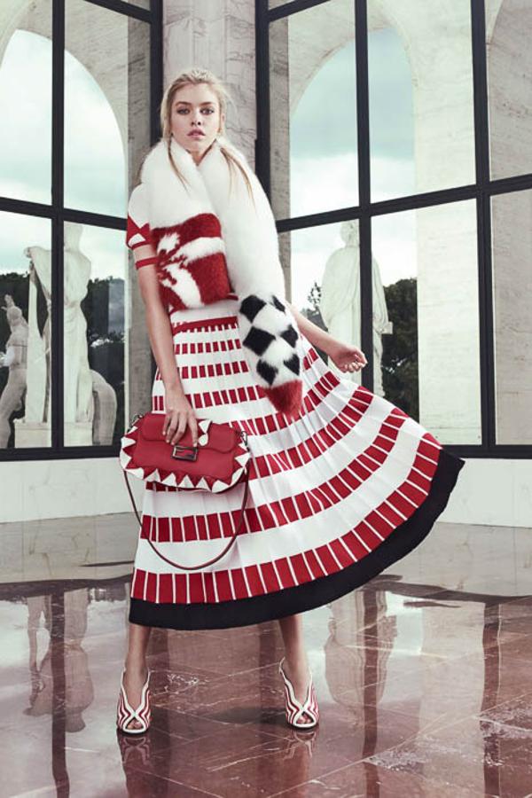 Fendi apuesta por estampados japoneses en gran parte de sus prendas