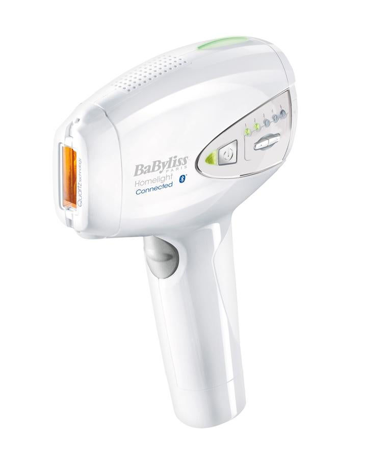 Depiladora de luz pulsada con Tecnología quartz que acaba con el 90% del vello tras 8 sesiones. 5 niveles de intensidad para adaptarse a cada tipo de piel. Con adaptador facial para una aplicación más precisa. (299,90€).