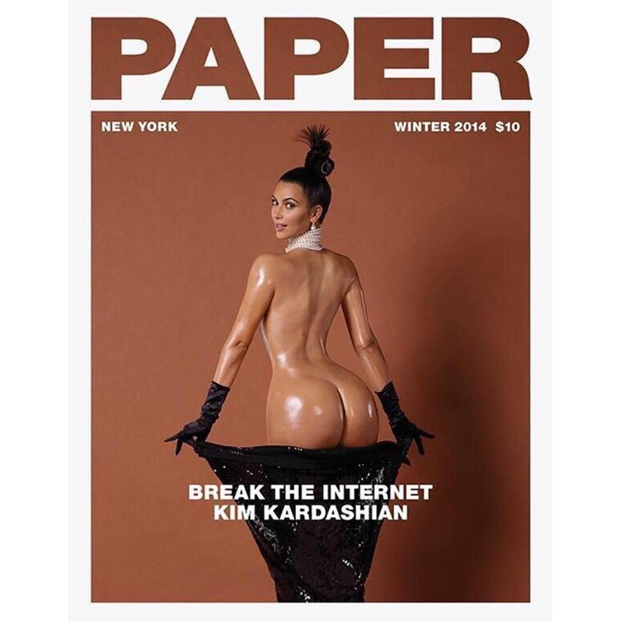 Sin filtros, sin censuras, ¿sin Photoshop? Kim Kardashian tuvo un antes y un después con esta foto: La famosa portada de 'Paper Magazine' en la que aparecía con su voluptuoso culo como único protagonista. Desde entonces ya no tiene miedo a desnudarse. Bien por ella.