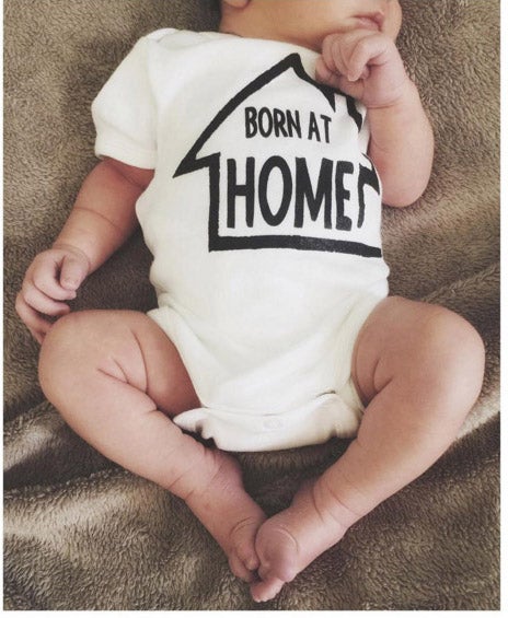 La cantante también escogió esta fórmula tanto para presentar a su segundo hijo, como la forma en la que vino al mundo.