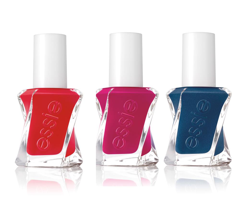 Tres colores fuertes, perfectos para lucir en los pies en verano: rojo nº 270 Rock The Runway, fucsia nº 290 Sit Me In The Front y azul nº 390 Surrounded By Studs (13,95€, cada uno).