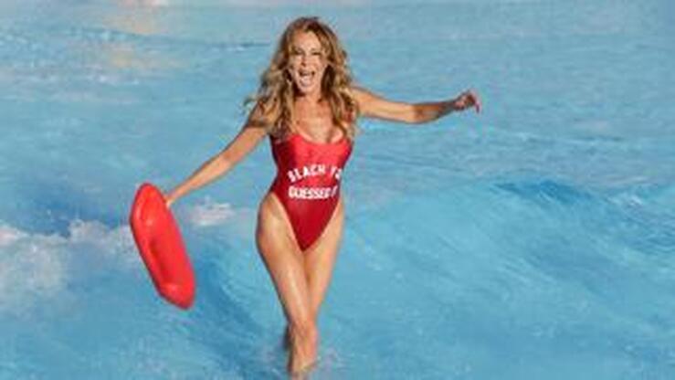 Fotos: Las famosas ya lucen los primeros bikinis del verano 2016