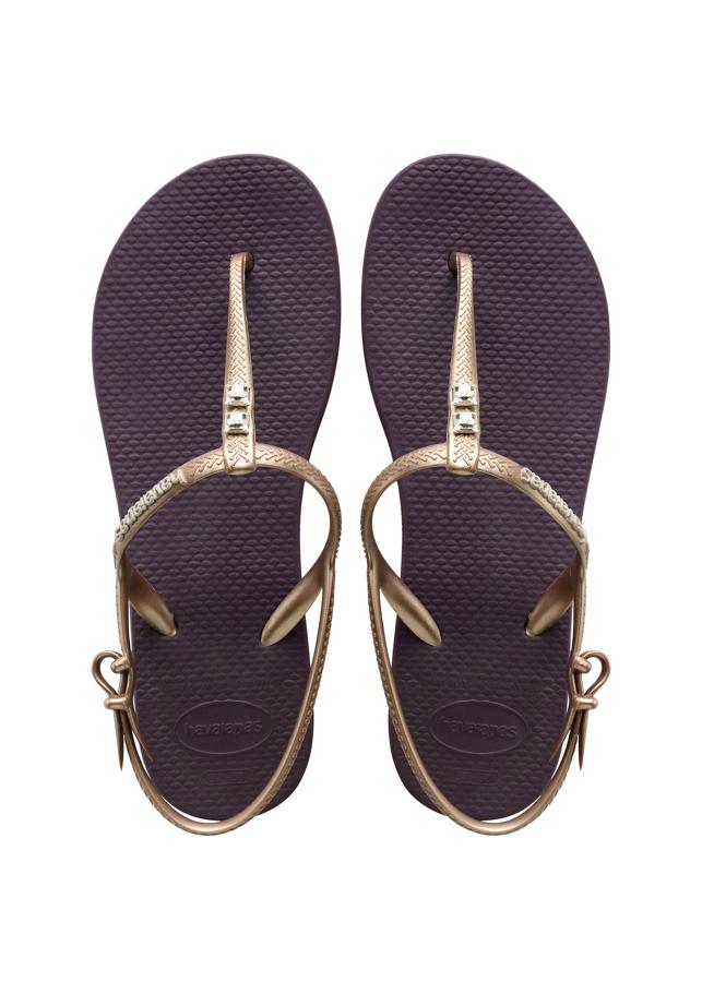 Havaianas dispone de los modelos clásicos y otros con tira trasera como este. Tú eliges cuál encaja más con tu estilo (CPV)