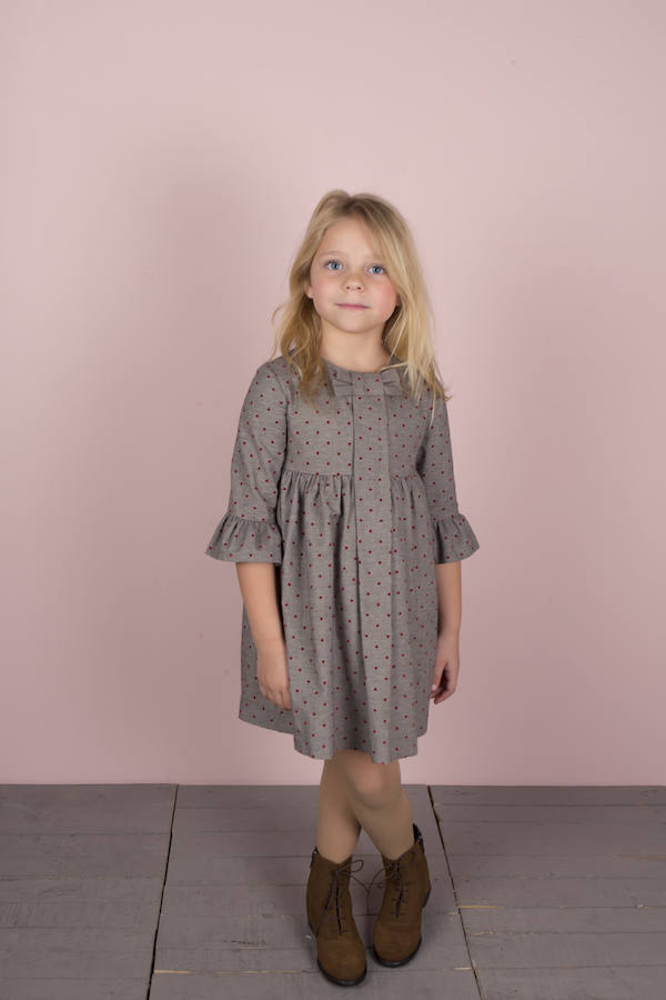 Vestido+botines, entre los looks que encontramos en la colección de Tete&Martina