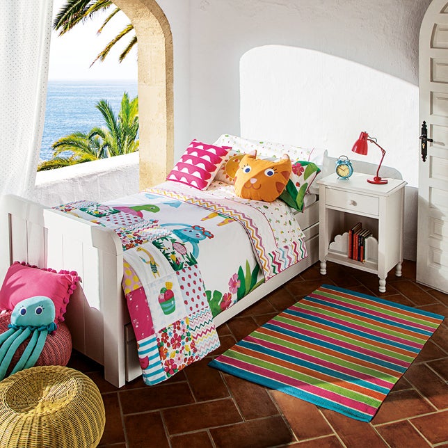 (Visto en Mini Home El Corte Inglés)