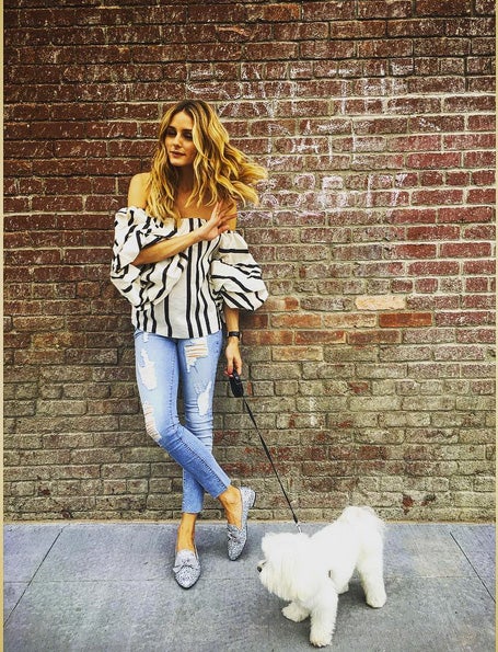 La firma española Lolita Blu ha sido la última en unirse al armario de Olivia Palermo tal y como ha demostrado en su perfil de Instagram