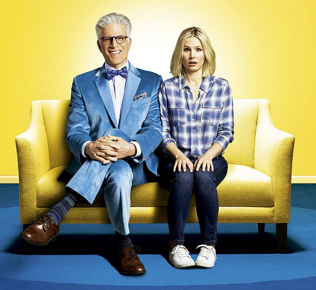 Los creadores de Parks and Recreations estrenan The Good Place (NBC), una comedia sobre una mujer que llega al cielo por error. Con Kristen Bell y Ted Danson.