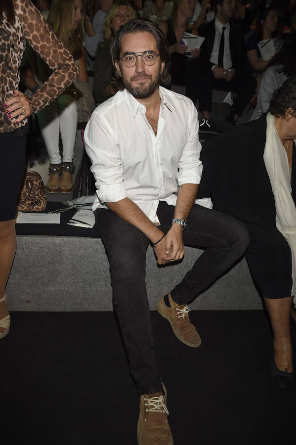 El presentador y escritor en el desfile de Andrés Sardá