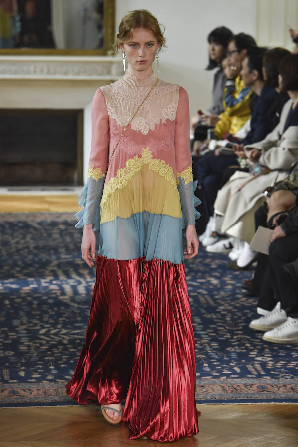 Una de las propuestas más atrevidas de la colección de Valentino