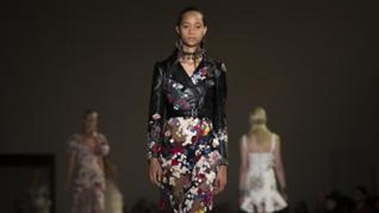 Fotos: El legado de McQueen permanece intacto en París