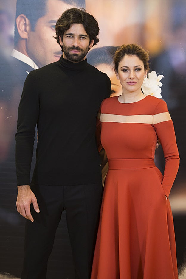 Blanca Suárez y Rubén Cortada presentan su nueva serie.