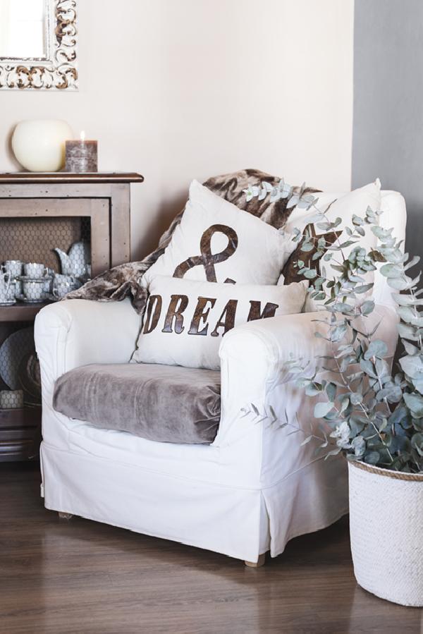 Cojines de Muy Mucho (precio en tienda).