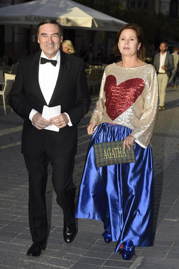 Ágatha Ruiz de la Prada y Pedro J. Ramírez.