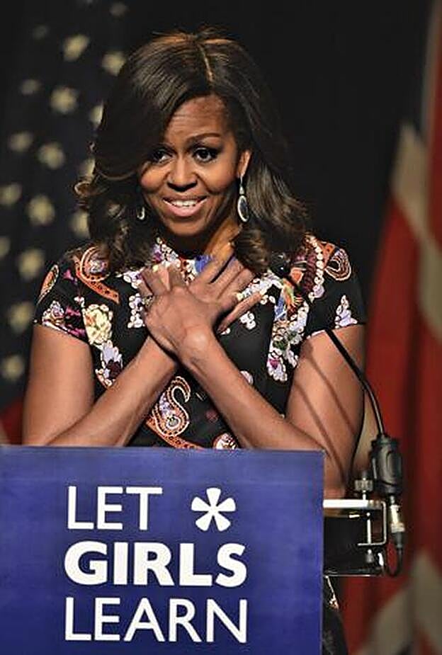 (Michelle presentando la campaña mundial en favor de la educación de las niñas)