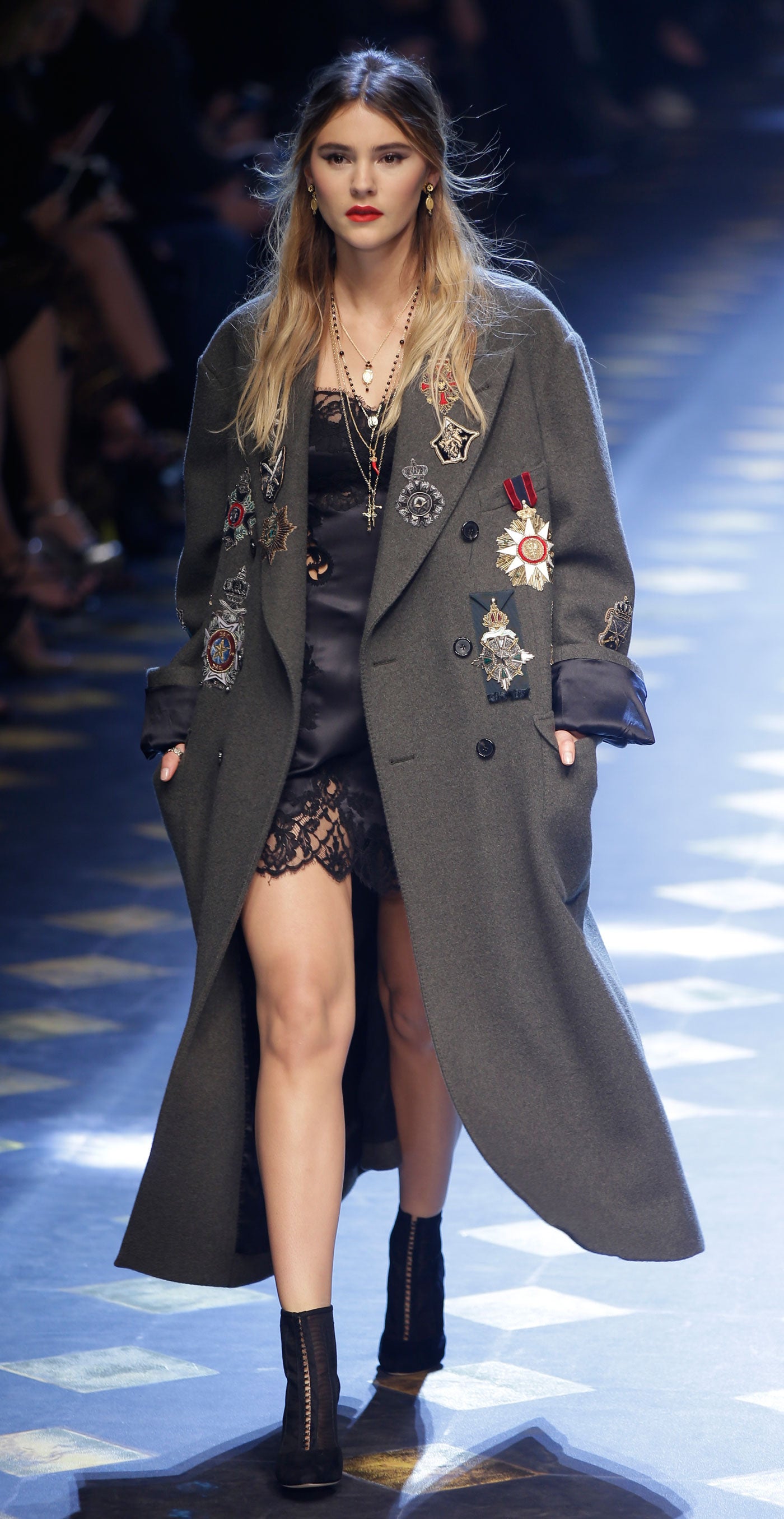 DGPrinces era el nombre del desfile donde se han dejado ver algunas coronas para reyes y reinas.