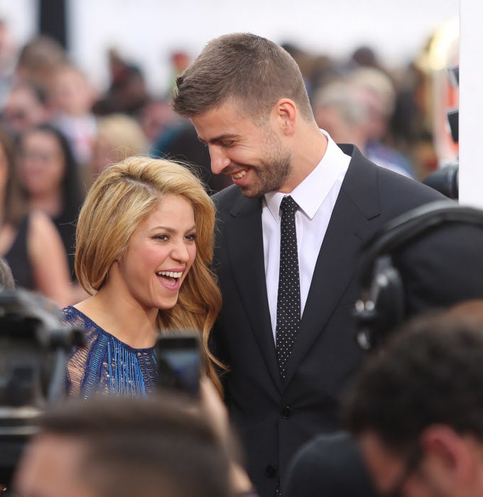 Shakira y Piqué viajaron al otro lado del charco para asistir a los Bilboard Music Awards en 2014. Fue su primer evento internacional juntos y la química entre ellos era evidente.