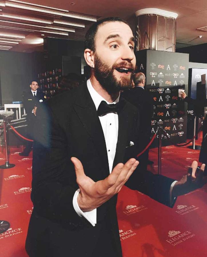 Dani Rovira regala este gesto de asombro a la prensa antes de presentar la gala por tercer año consecutivo.