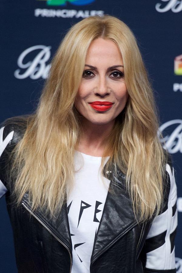 La cantante española Marta Sánchez es un buen ejemplo de castaña convertida a rubia.