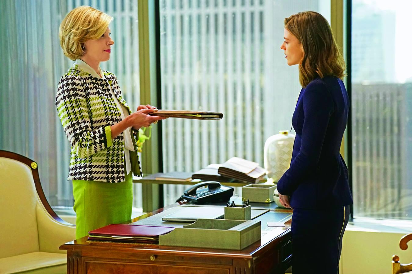 Hace un año lloramos amargamente el final de The good wife. Pero el 19 de febrero llega The good fight (Movistar+), el spin-off que protagoniza la veterana (y estilosísima) abogada Diane Lockhart (Christine Baranski). A su lado estarán Rose Leslie (Juego de tronos) y Cush Jumbo.