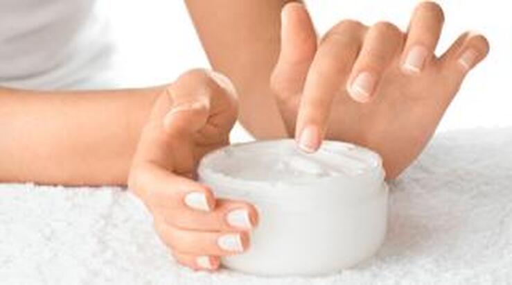 Fotos: 15 cremas y tratamientos para unas manos suaves y jóvenes