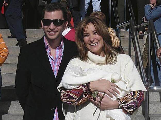 Una foto de ambos tomada en el nacimiento de su único hijo juntos