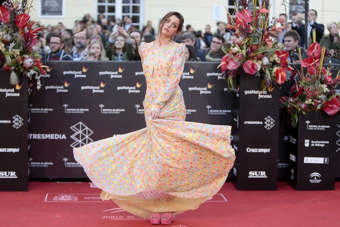 Derrochó estilo con un vestido de unas de sus diseñadoras favoritas Teresa Helbig.
