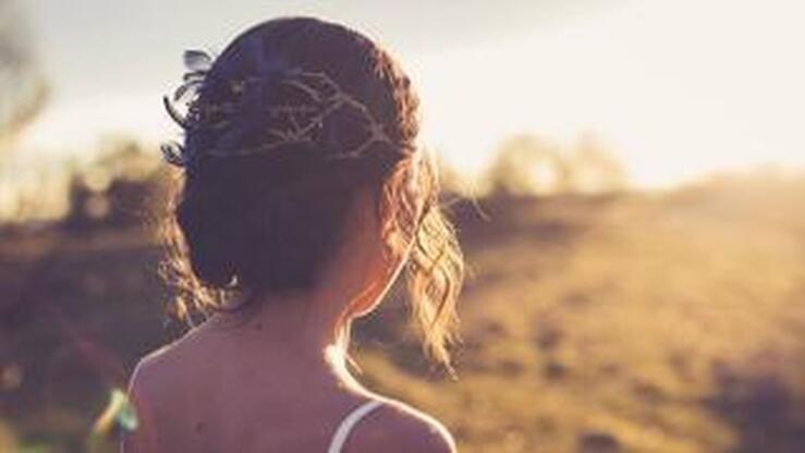 Fotos: 13 tocados y pamelas para ser la invitada de boda perfecta