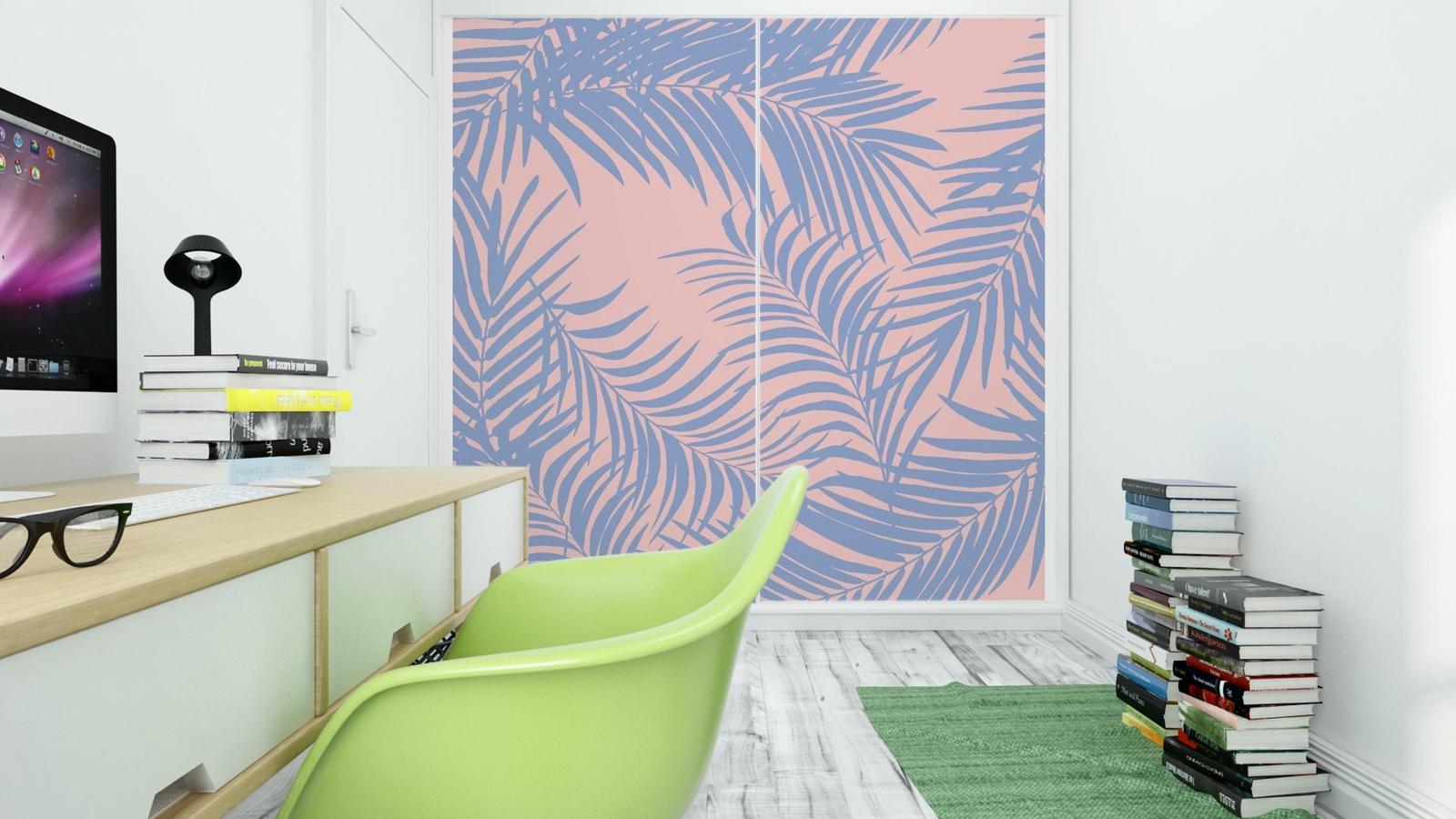 Además, el trópico no solo es verde y amarillo: este mural de Pixers con estampado tropical en rosa y malva es ideal.