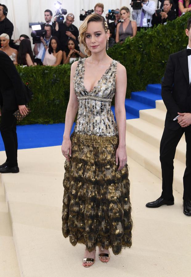 La ganadora del Oscar se decidión por un vestido de Chanel