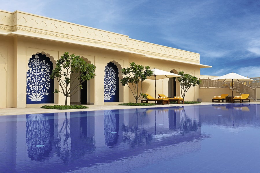 A una hora de Milán, el Lago Como es un refugio de celebrities. Y el Grand Hotel Tremezzo es la gran dama del lago. www.grandhoteltre-mezzo.com.