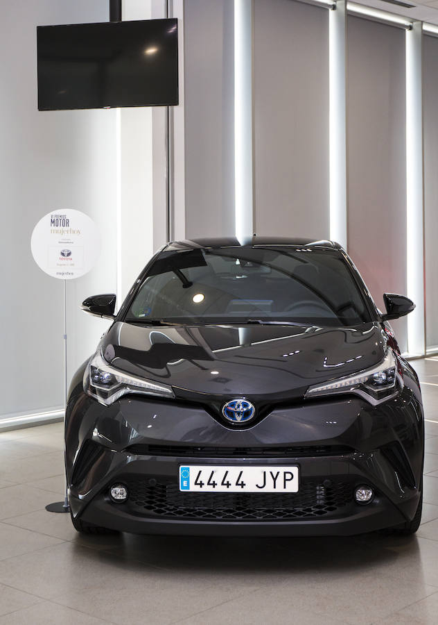 Las lectoras de Mujehoy han elegido el Toyota C-HR como el mejor coche del año en la categoría Innovadores.