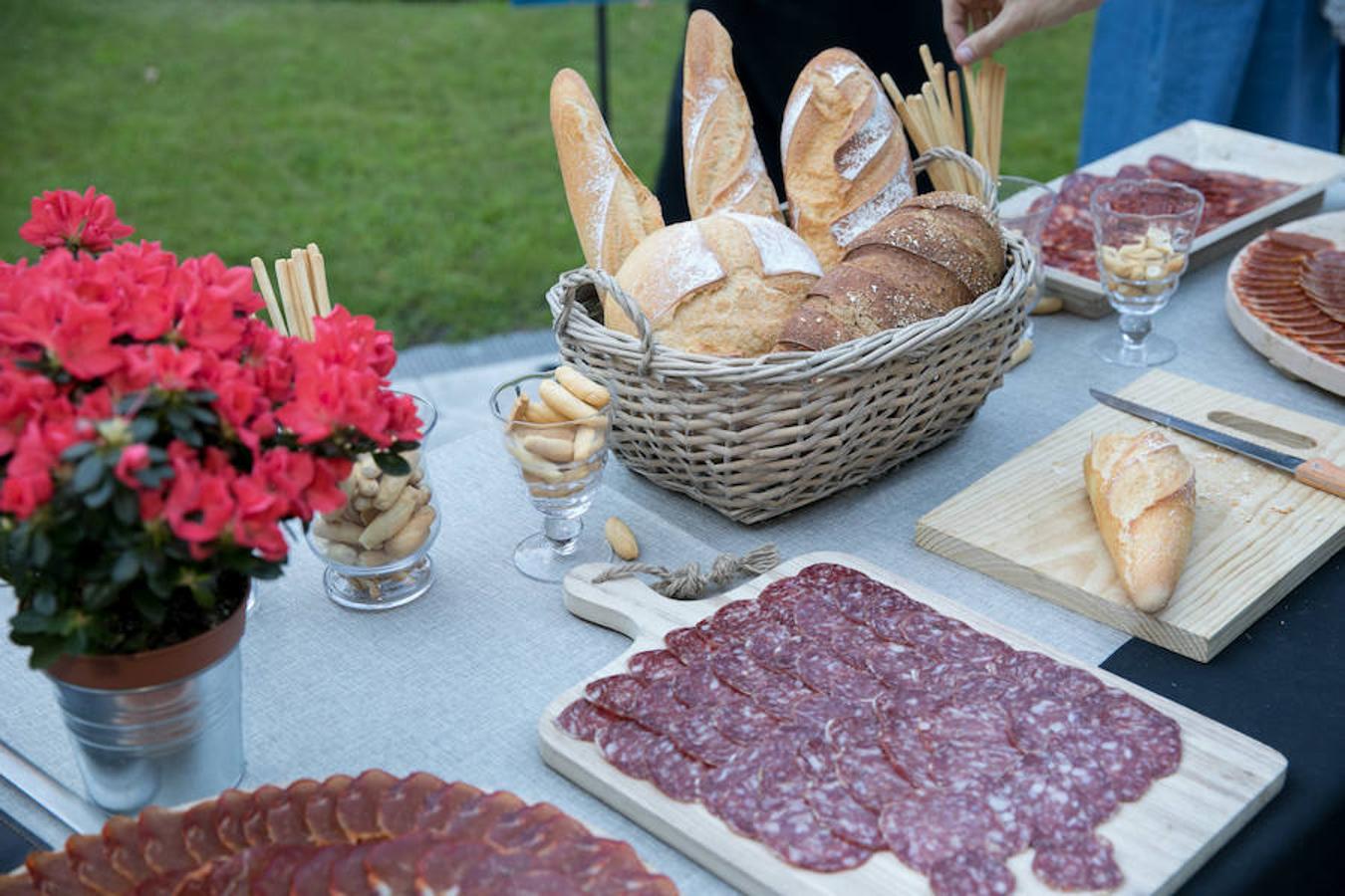 Detalle de los deliciosos embutidos de Jamones Fisán que se pudieron disfrutar en el cóctel de la inauguración