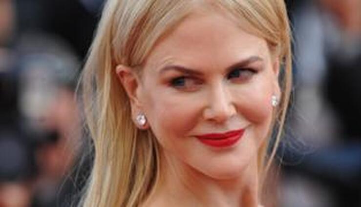 Fotos: 20 famosas que apuestan por los labios rojos