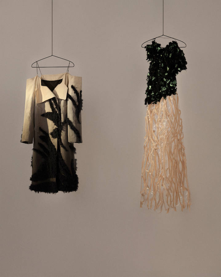 El diseño de la nueva colección está en las antípodas de la moda fácil y 'de calle' que siempre ha caracterizado a Zara.