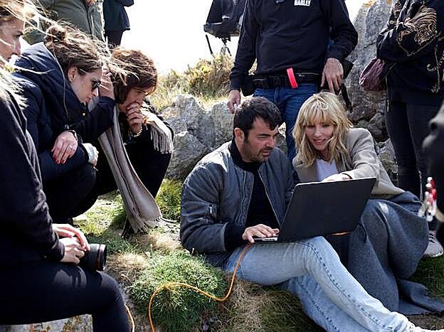 Pincha en la imagen para ver el 'fashion film' de Elsa Pataky para Gioseppo