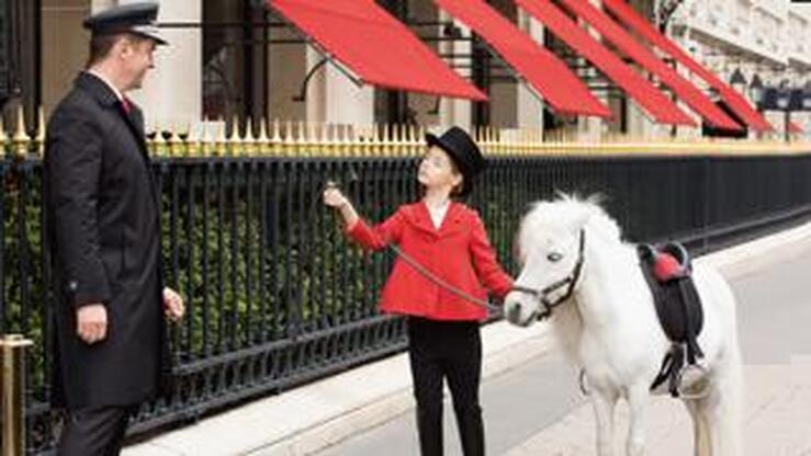 Fotos: 50 años de Baby Dior y otras pistas con estilo