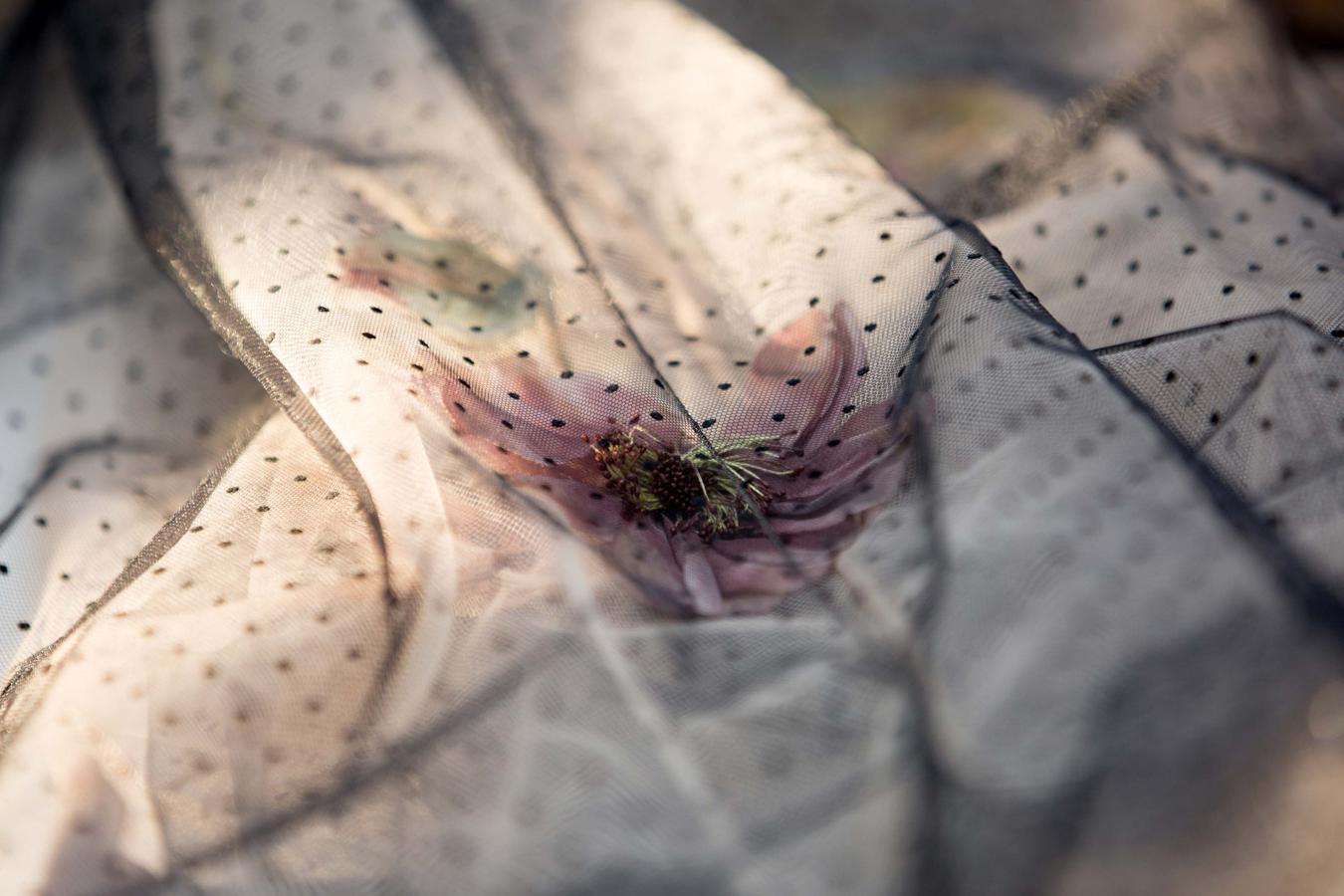 Detalles del vestido.