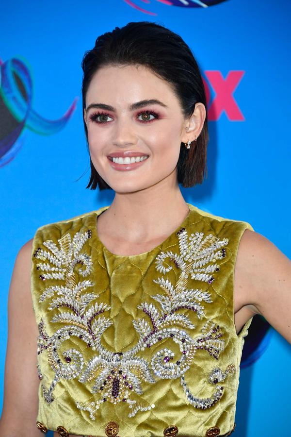 La actriz Lucy Hale en el evento de 'Teen Choice Awards' en Nueva York.