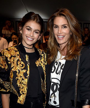 Cindy Crawford y Kaia Gerber en una gala de Moschino edición verano en Los Ángeles este año.