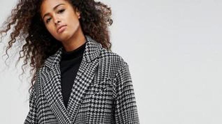 Fotos: Abrigos de corte masculino con estampado 'british', la prenda que querrás este invierno