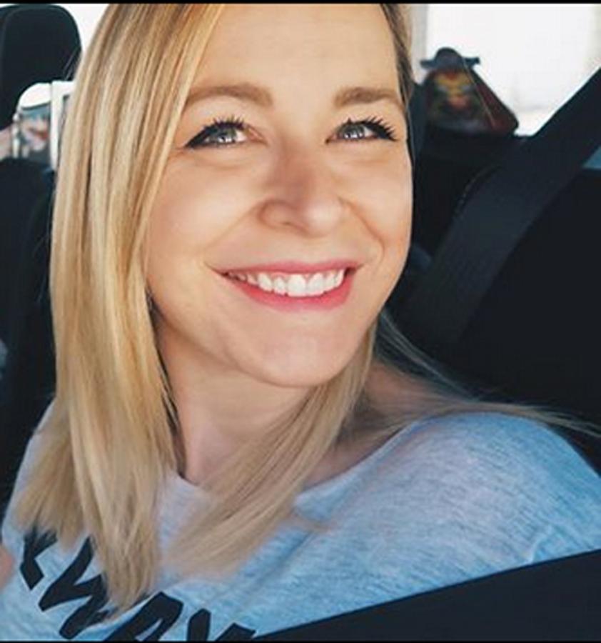 Nohemí (@familiacarameluchi), es una influencer y youtuber que ha visto su rutina trastocada por la llegada de un recién nacido.