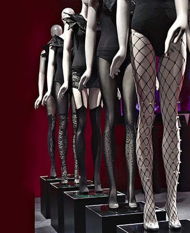 Calzedonia ha querido dar todo el protagonismo que se merece, con un desfile, a una piez insustituible en los looks de invierno: las medias. En el front row estaba la actriz Julia Roberts, que vuelve a protagonizar el spot de la firma. Tampoco se lo perdieron Chiara Ferragni y Anna Dello Ruso.