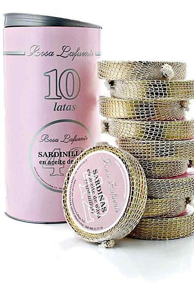 'Pack' de diez latas, de Rosa Lafuente.