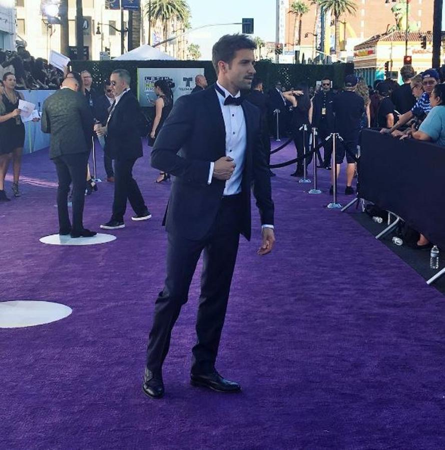 Pero eso no quita que cuando me pongo un esmoquin como este en los Latin American Music Awards me guste presumir de look