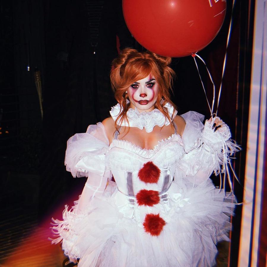 Demi Lovato ha sacado la versión más terrorífica de un payaso con su disfraz de Halloween.