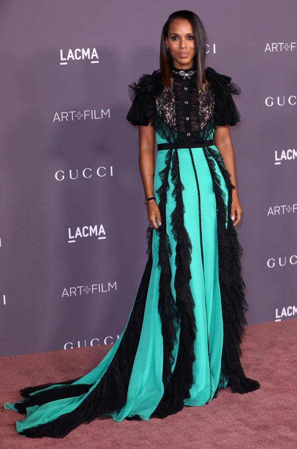 Vestido negro y turquesa de Gucci.